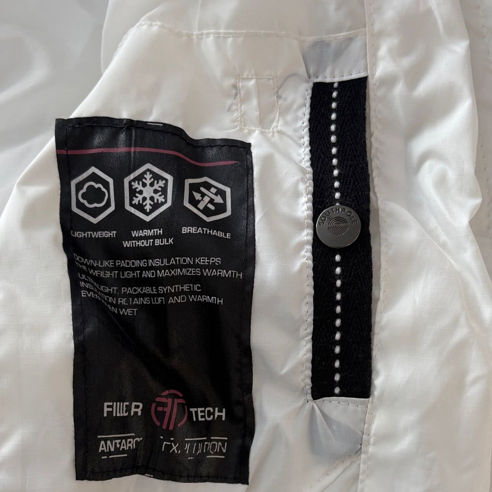 Women's Southpole white ski/puffer jacket - Picture 9 of 9